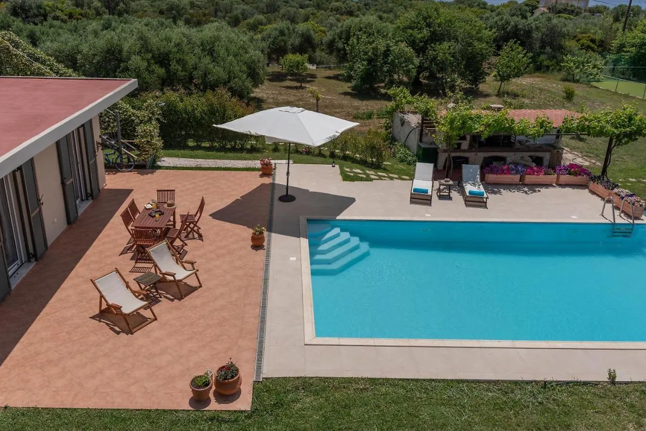 Aleli Villas With Tennis Court Minia